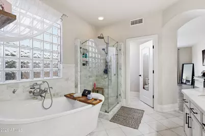 1834 W Nighthawk Way, Phoenix, AZ 85045 - Photo 23