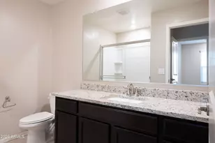 8236 W Albeniz Pl, Phoenix, AZ 85043 - Photo 15