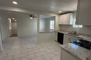 9012 N 14th St, Phoenix, AZ 85020 - Photo 3