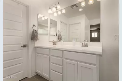 14236 W Buckskin Trail, Surprise, AZ 85387 - Photo 19