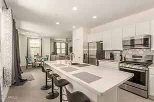 14236 W Buckskin Trl, Surprise, AZ 85387 - Photo 13