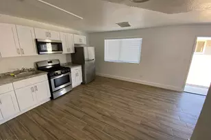 464 S Washington St, Chandler, AZ 85225 - Photo 15
