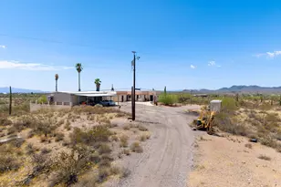 43513 N 261st Ave, Morristown, AZ 85342 - Photo 33