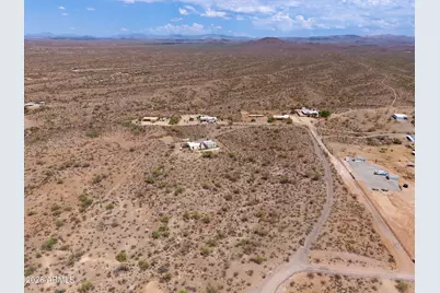 43513 N 261st Avenue, Morristown, AZ 85342 - Photo 5