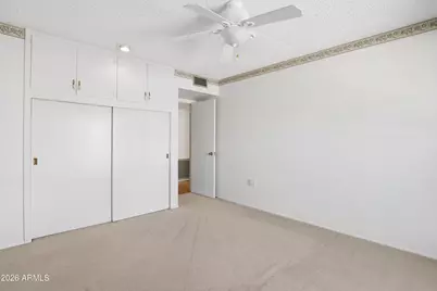 10906 W Roundelay Circle S, Sun City, AZ 85351 - Photo 25