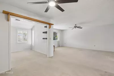 10906 W Roundelay Circle S, Sun City, AZ 85351 - Photo 11