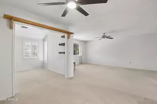 10906 W Roundelay Circle S, Sun City, AZ 85351 - Photo 11