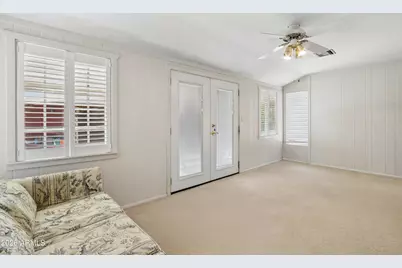 10906 W Roundelay Circle S, Sun City, AZ 85351 - Photo 17