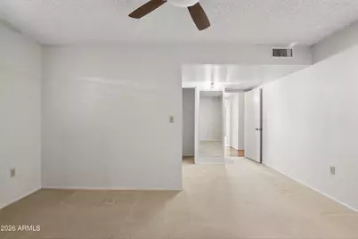 10906 W Roundelay Circle S, Sun City, AZ 85351 - Photo 21
