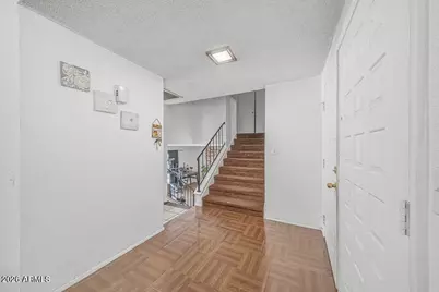 2515 N 45th Avenue, Phoenix, AZ 85035 - Photo 9