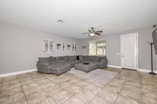 10218 W Levi Dr, Tolleson, AZ 85353 - Photo 11