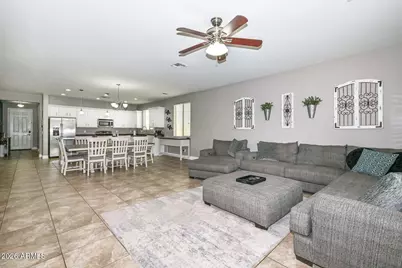 10218 W Levi Drive, Tolleson, AZ 85353 - Photo 13
