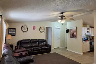2292 N Ironwood Dr, Apache Junction, AZ 85120 - Photo 1