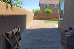 9207 W Sells Dr, Phoenix, AZ 85037 - Photo 15
