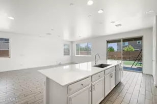 9207 W Sells Dr, Phoenix, AZ 85037 - Photo 3