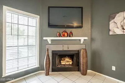 18616 N 34th Avenue #Unit 5, Phoenix, AZ 85027 - Photo 9