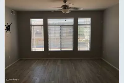 240 W Juniper Avenue #Unit 1011, Gilbert, AZ 85233 - Photo 3