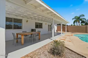 6217 S Hazelton Ln, Tempe, AZ 85283 - Photo 9