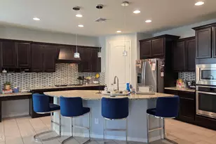 3607 E Salter Dr, Phoenix, AZ 85050 - Photo 3