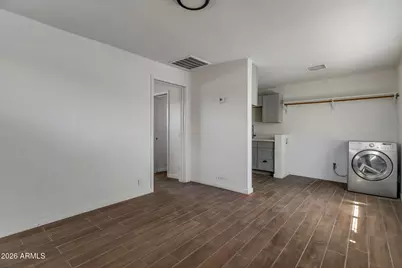 110 N 33rd Avenue, Phoenix, AZ 85009 - Photo 11