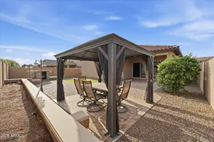 129 W White Oak Ave, Queen Creek, AZ 85140 - Photo 39
