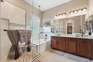 129 W White Oak Ave, Queen Creek, AZ 85140 - Photo 21