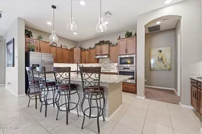 129 W White Oak Avenue, Queen Creek, AZ 85140 - Photo 13
