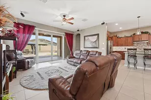 129 W White Oak Ave, Queen Creek, AZ 85140 - Photo 9