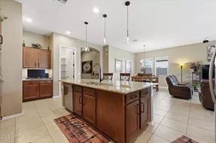 129 W White Oak Ave, Queen Creek, AZ 85140 - Photo 15