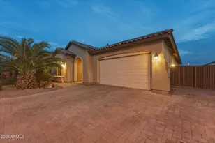 129 W White Oak Ave, Queen Creek, AZ 85140 - Photo 41