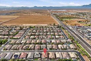 129 W White Oak Ave, Queen Creek, AZ 85140 - Photo 51