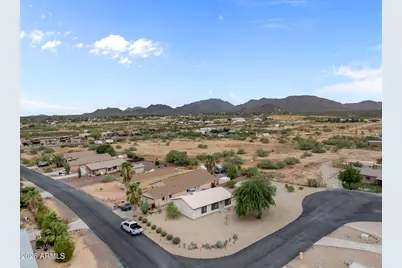 27060 S Bennett Way, Congress, AZ 85332 - Photo 27