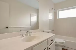 4220 W Creedance Blvd, Glendale, AZ 85310 - Photo 29