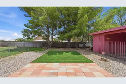 407 S Canyon Drive, Sierra Vista, AZ 85635 - Photo 3