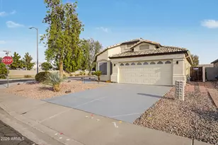 10263 W Potter Dr, Peoria, AZ 85382 - Photo 9