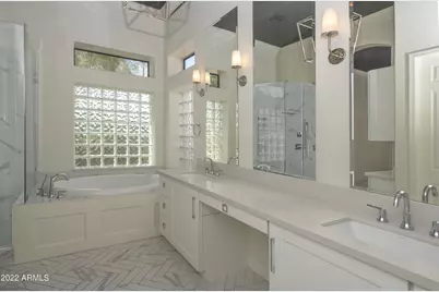 22420 N 48th Street, Phoenix, AZ 85054 - Photo 13