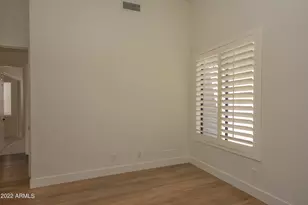 22420 N 48th St, Phoenix, AZ 85054 - Photo 5