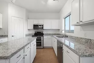19800 N Toledo Ave, Maricopa, AZ 85138 - Photo 13