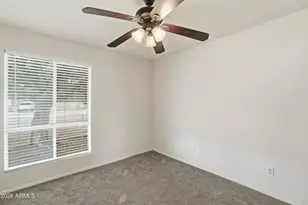 4616 W Saguaro Dr, Glendale, AZ 85304 - Photo 19