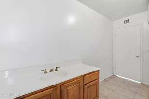 4616 W Saguaro Dr, Glendale, AZ 85304 - Photo 31