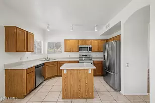 6947 W Via Del Sol Dr, Glendale, AZ 85310 - Photo 15