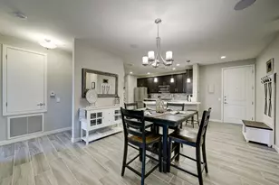 2511 W Queen Creek Rd, Chandler, AZ 85248 - Photo 11