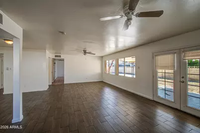 7922 W Earll Drive, Phoenix, AZ 85033 - Photo 7
