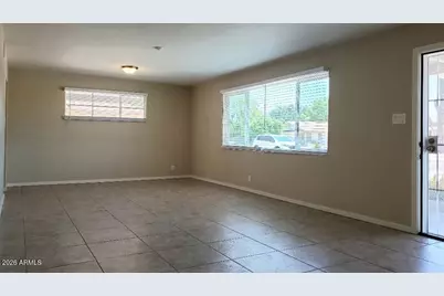 8068 E Virginia Avenue, Scottsdale, AZ 85257 - Photo 3