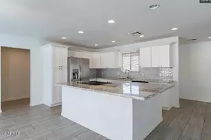 1262 E Hermosa Dr, Tempe, AZ 85282 - Photo 9