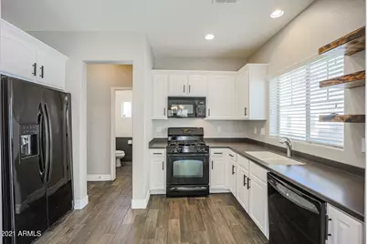 22076 N 103rd Lane #351, Peoria, AZ 85383 - Photo 11