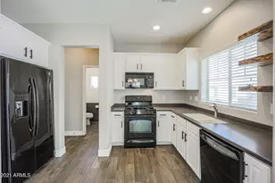22076 N 103rd Ln, Peoria, AZ 85383 - Photo 11