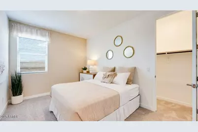 7810 W Staghorn Road, Peoria, AZ 85383 - Photo 13