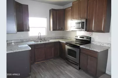 211 E Eason Avenue, Buckeye, AZ 85326 - Photo 9