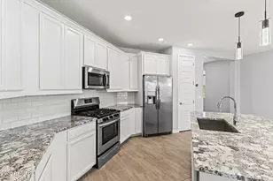 14642 W Charter Oak Rd, Surprise, AZ 85379 - Photo 15